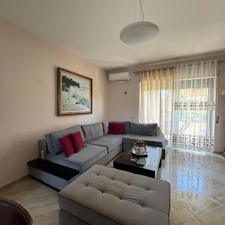 Central Apartament Vlora *